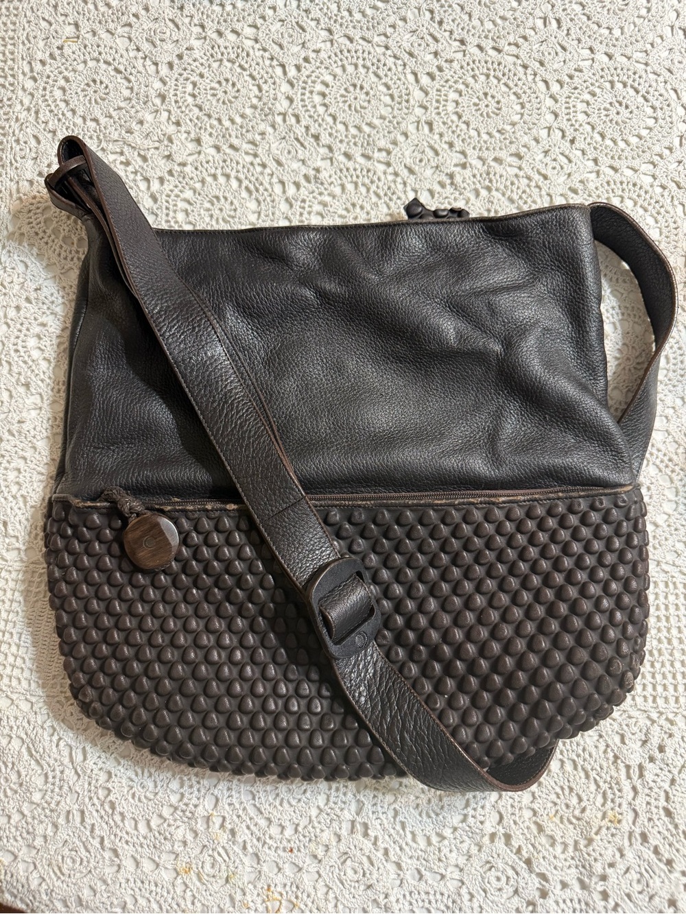 Tissa Fontaneda Lambskin Bubble Leather Crossbody Convertible Shoulder Hobo